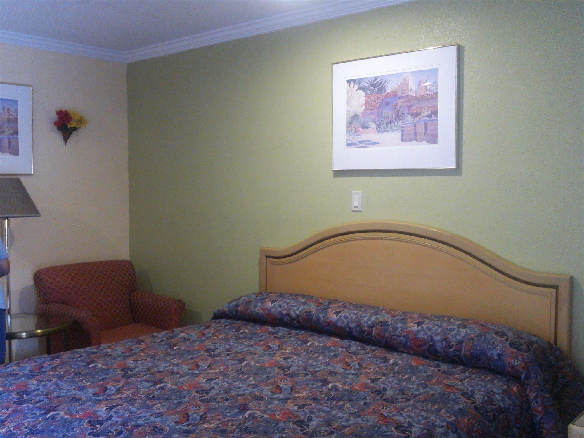 Sunstar Inn Los Banos Zewnętrze zdjęcie