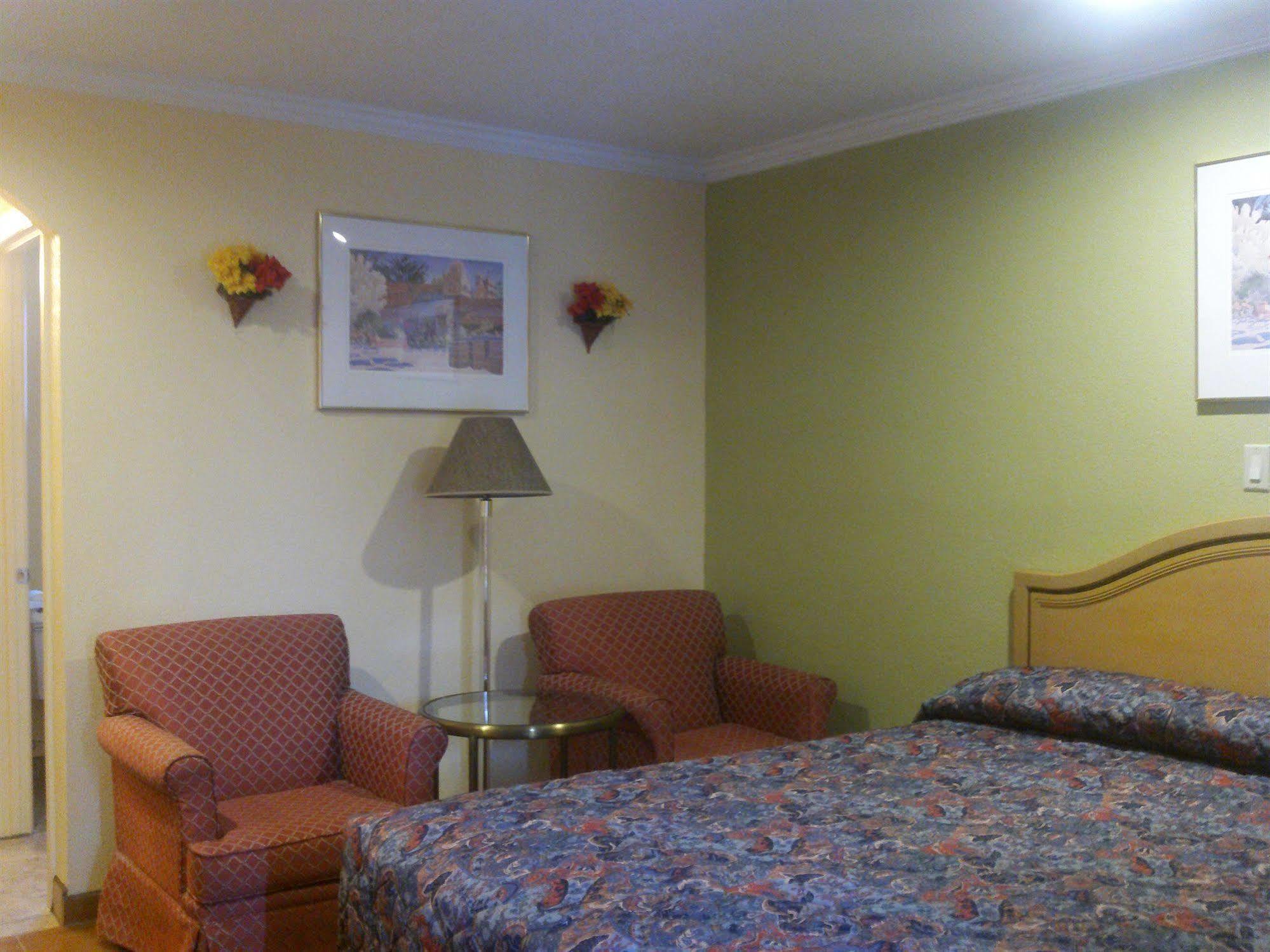 Sunstar Inn Los Banos Zewnętrze zdjęcie